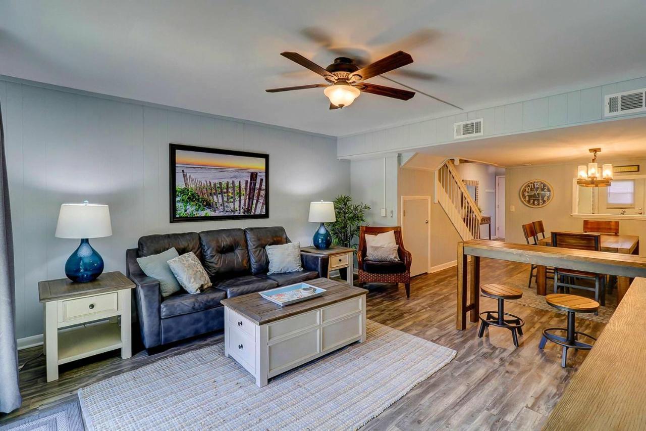 Ocean Villas Deluxe - Oceanfront Villa - Steps To Beach - Great Location - Heated Pool April Hilton Head Island Exteriér fotografie